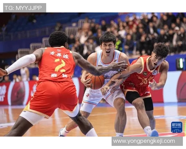 2017年山东高速与浙江广厦激战回顾:篮球盛宴中的精彩瞬间与战术较量 2017年山东高速与浙江广厦激战回顾:篮球盛宴中的精彩瞬间与战术较量